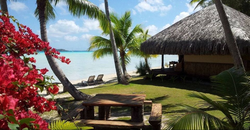 View of a Bungalow overlooking the beach at the Eden Beach Hotel in Bora Bora 960