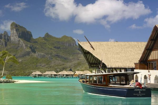 Boat shuttle to the Four Seasons Bora Bora Resort 600