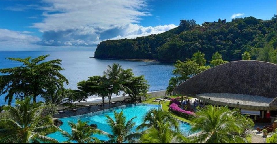 Overlooking the pool to the Ocean at the Pearl Beach Resort in Tahiti 960