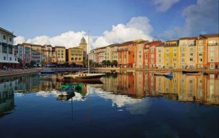 View of the Loews Portofino Bay Hotel from the Harbor in Universal Orlando 600