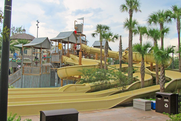 Multiple Outdoor Water Slides at the Gaylord Palms in Orlando Fl 600